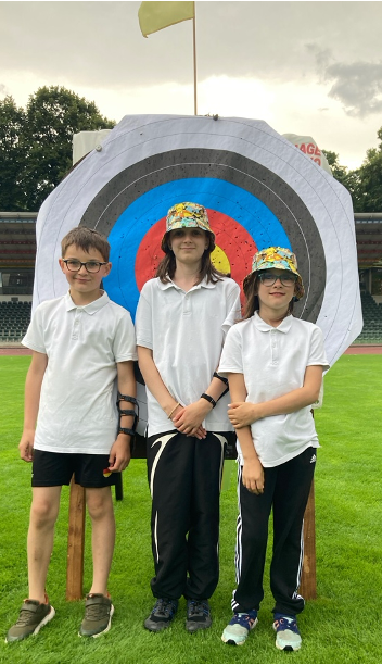 Schüler bei der Landesmeisterschaft Bogen WA im Freien 2024